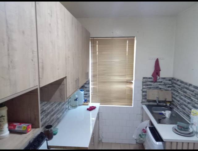 2 BEDROOM TOWNHOUSE FOR SALE IN ELDORAIGNE